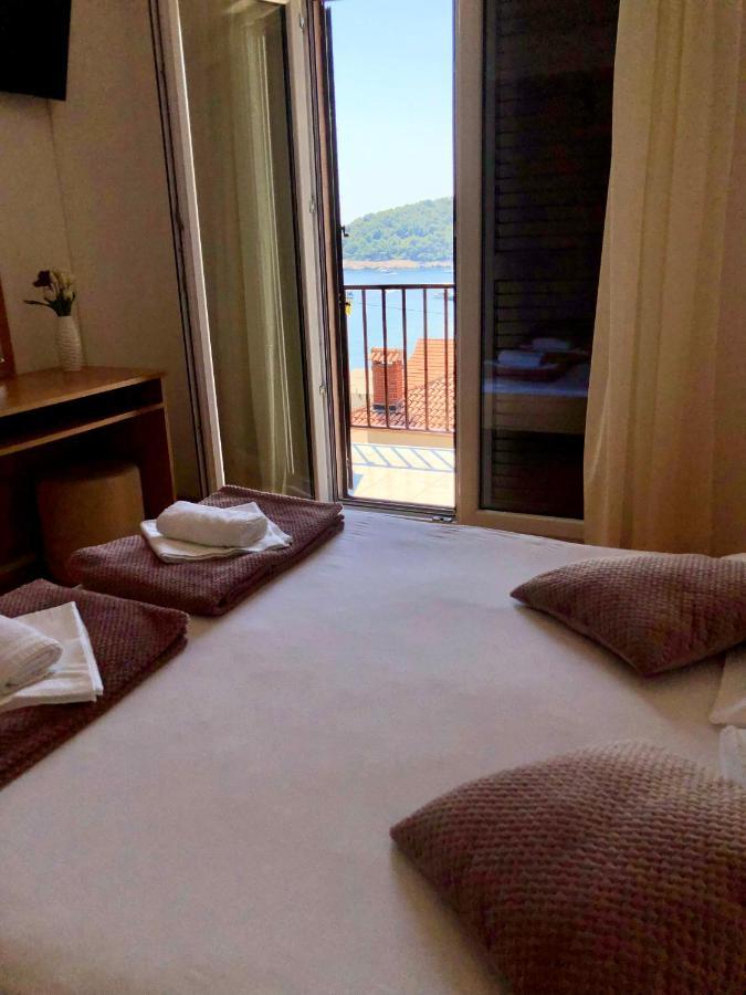 Hotel B&B Chamberlain Milna  Luaran gambar